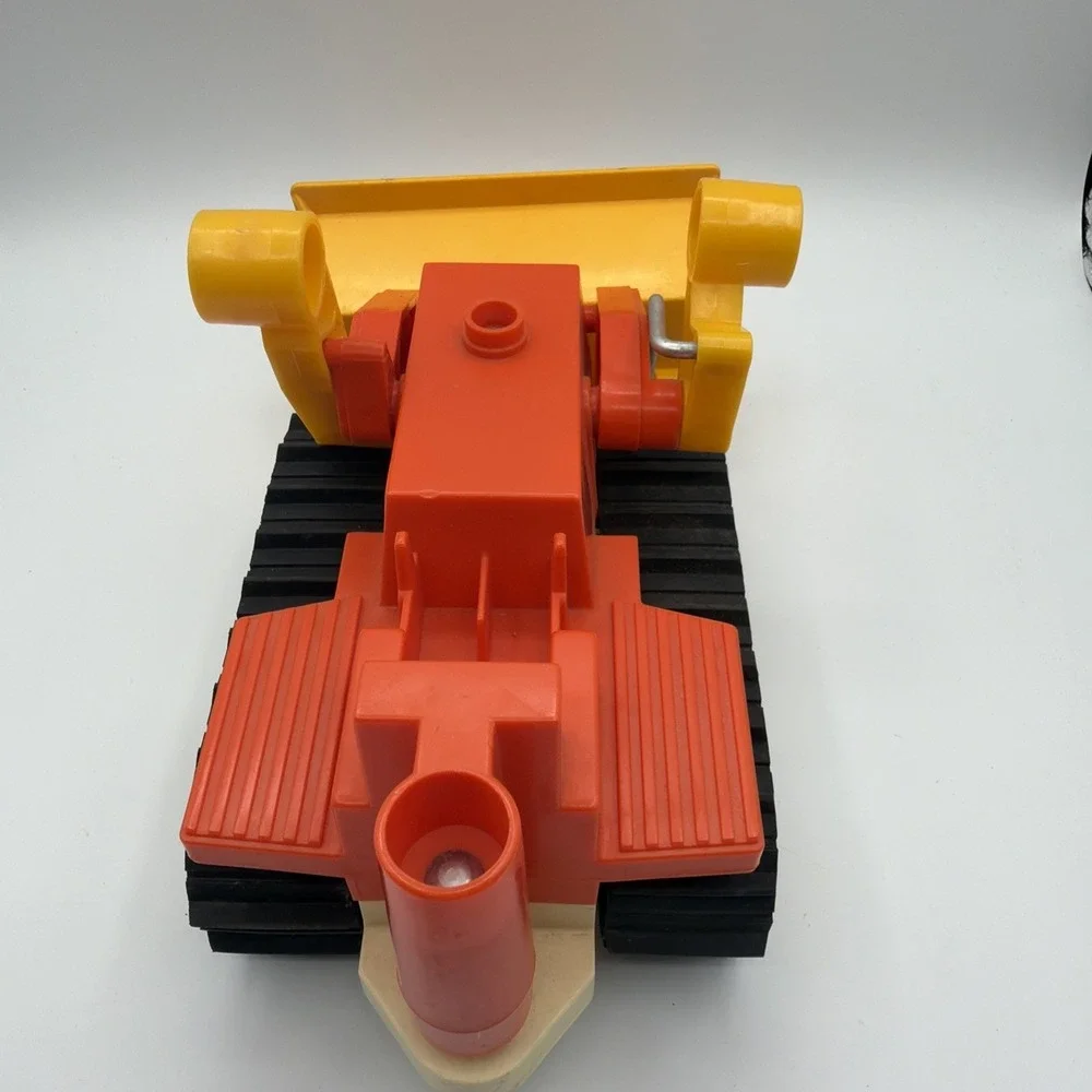 Vintage 1979 Fisher-Price 11